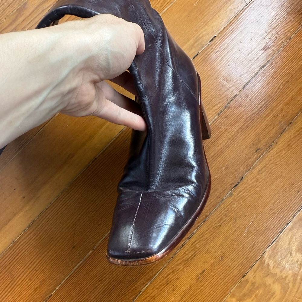 ALOHAS Burgundy Heeled Boots - Picture 5 of 8